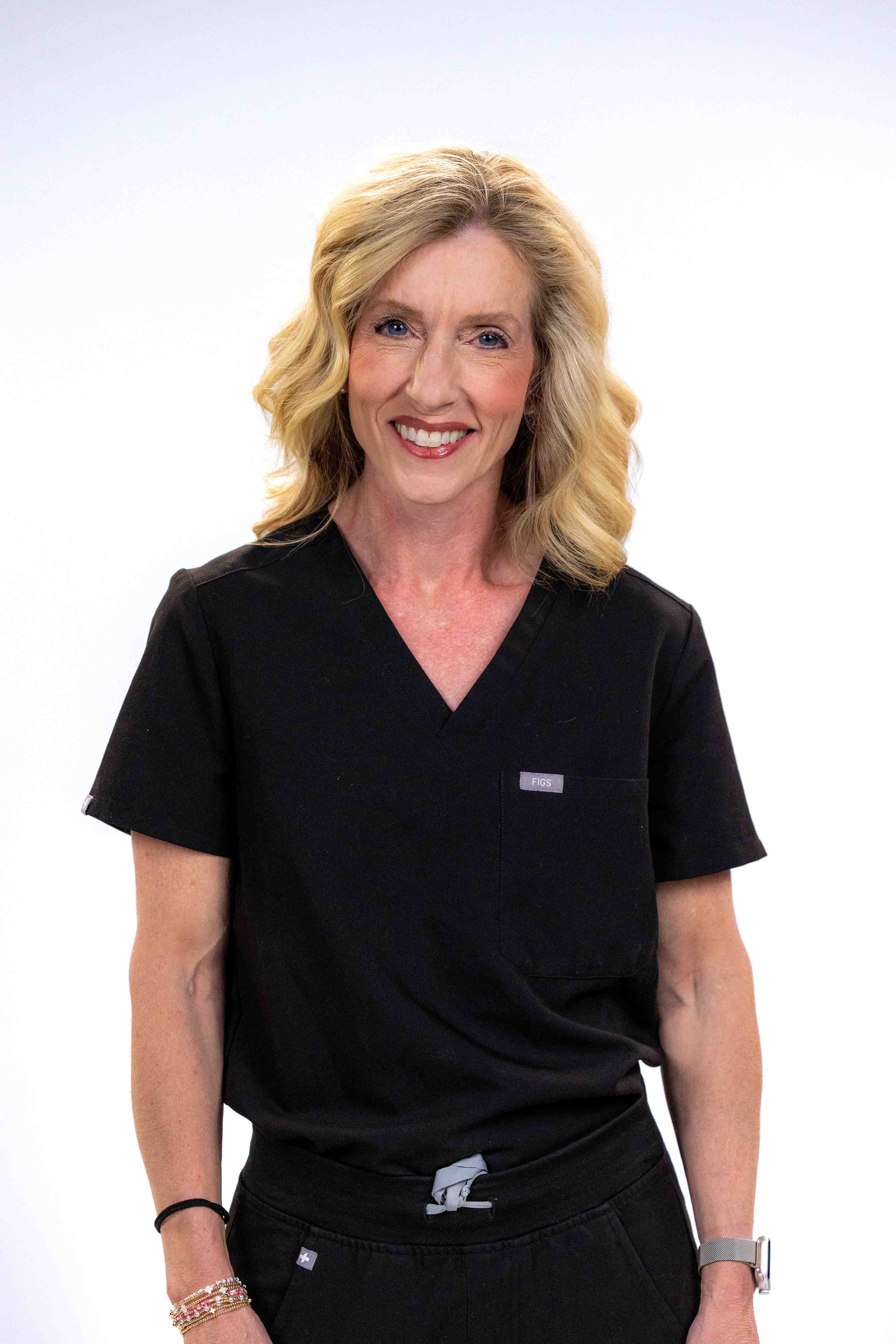 A woman in a calm, welcoming care conversation